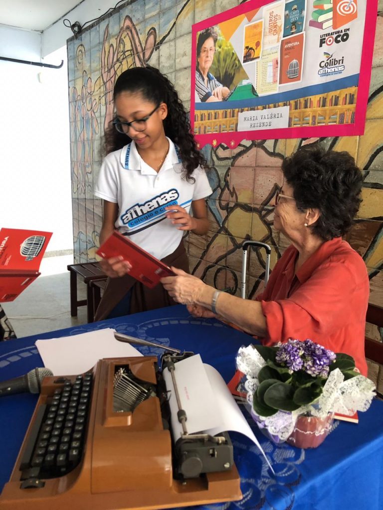 Hoje tivemos a grande visita da nossa escritora brasileira Maria Valéria Rezende