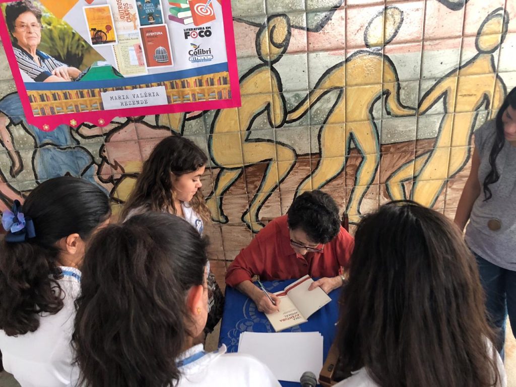 Hoje tivemos a grande visita da nossa escritora brasileira Maria Valéria Rezende