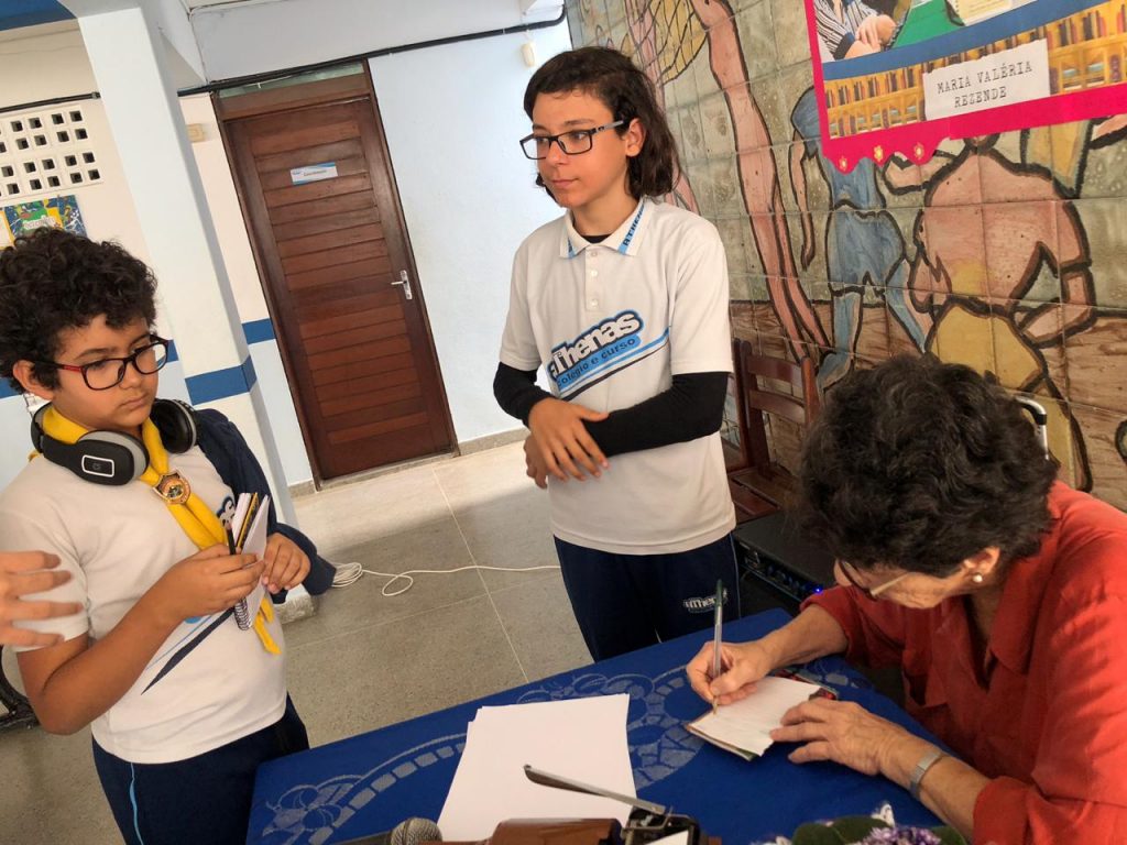Hoje tivemos a grande visita da nossa escritora brasileira Maria Valéria Rezende