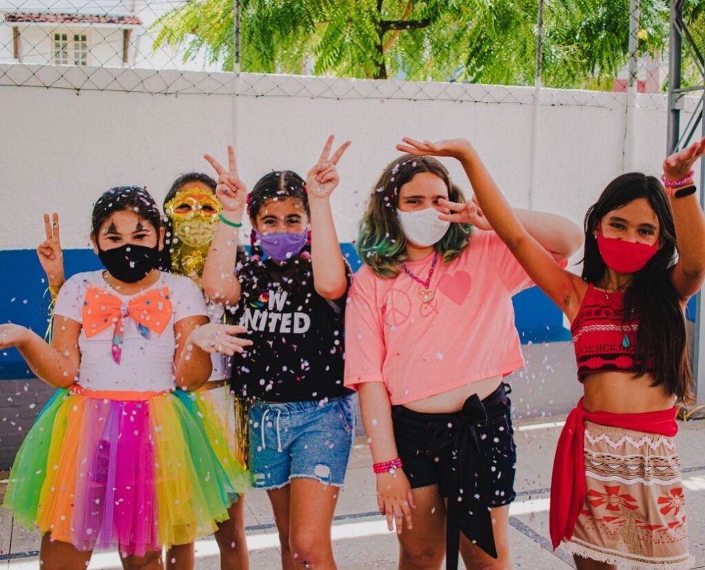 Carnaval é alegria, energia e magia e por aqui, já começamos a comemorar!