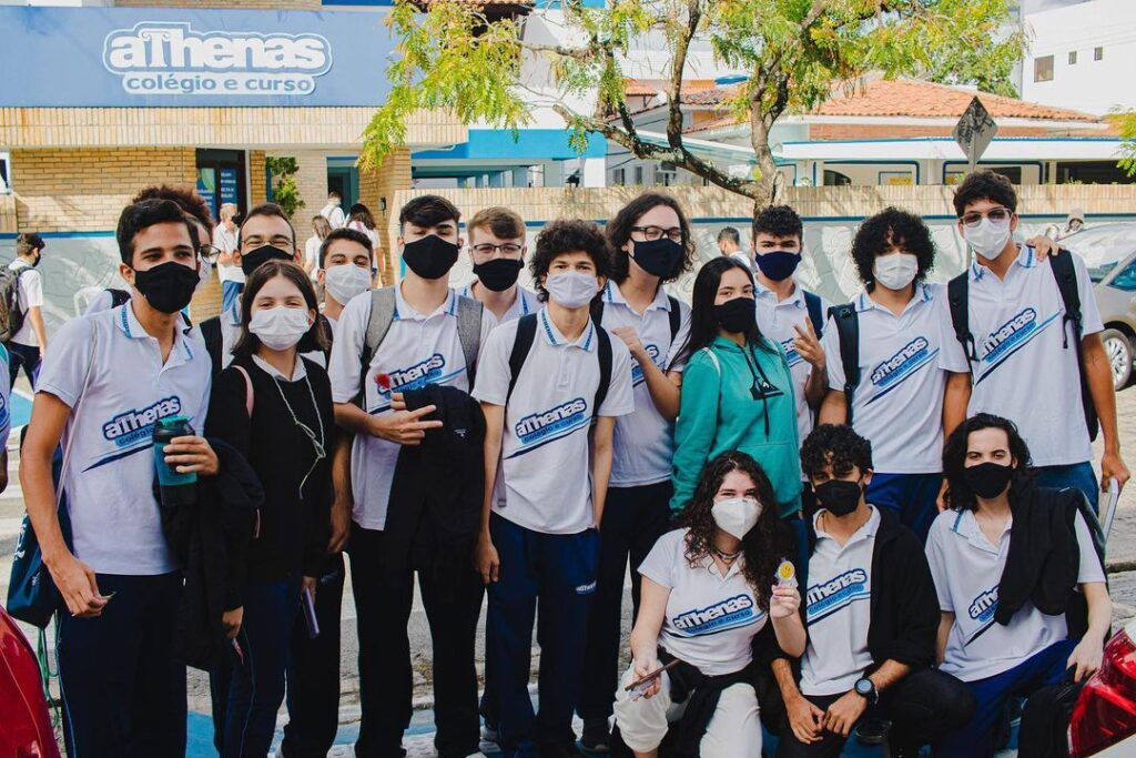 Nosso #terceirão foi recebido com muito entusiasmo, com um brinde especial em parceria com a @faculdadetresmarias.