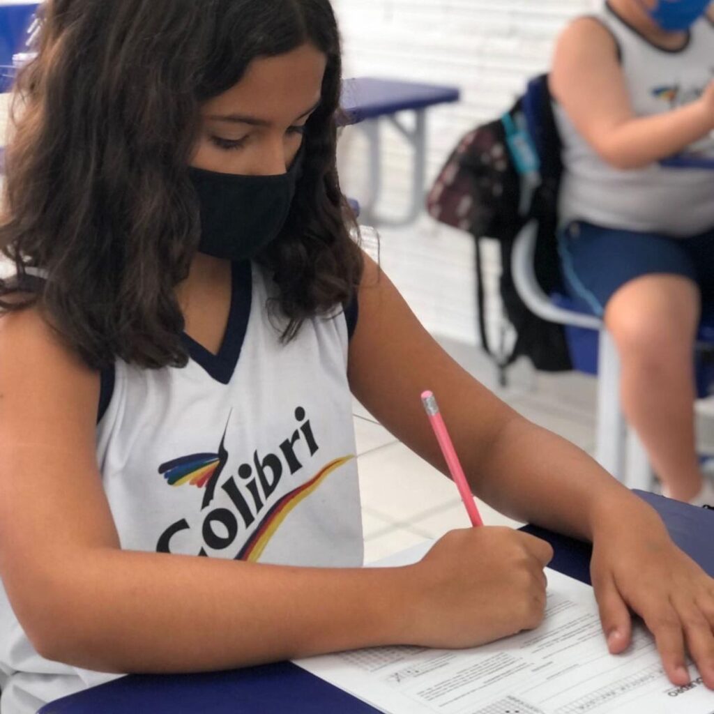 O Fundamental I não ficou de fora das Avaliações de Sondagem, eles realizaram os exames de português e matemática, exercitando também a escrita e caligrafia.