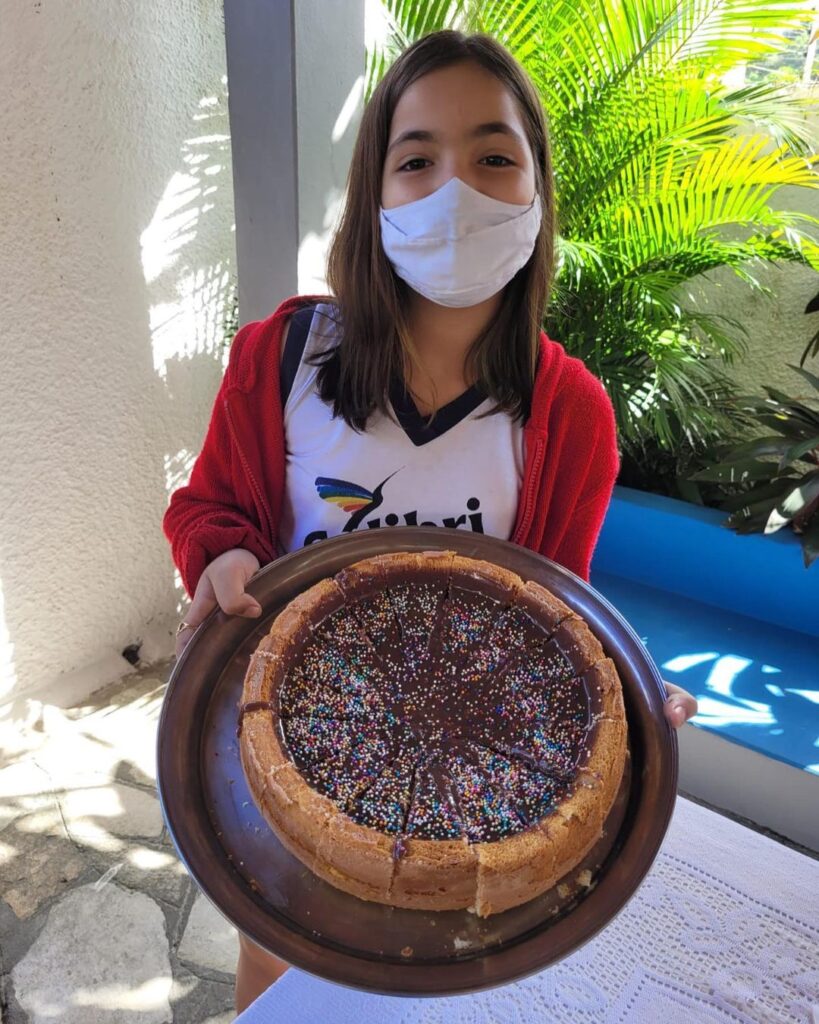 Uma delícia de aula! 😋 Em uma aula prática de Fração a turma do 5°Ano B interagiu de forma descontraída e saborosa.