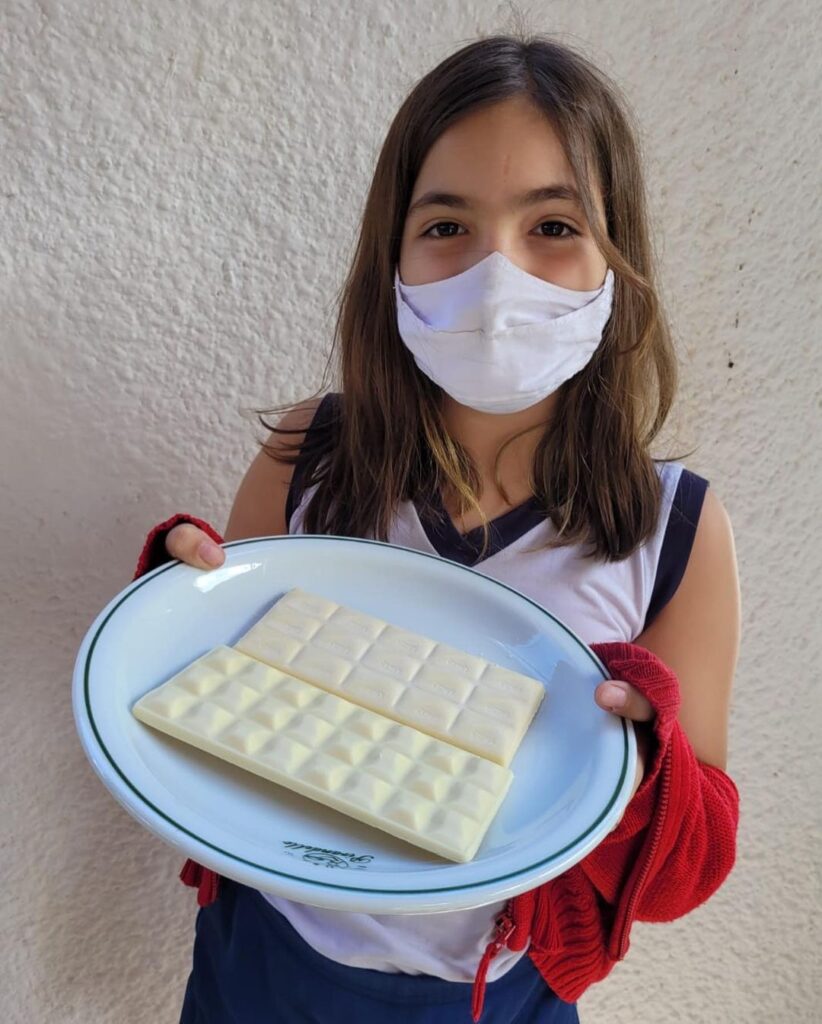 Uma delícia de aula! 😋 Em uma aula prática de Fração a turma do 5°Ano B interagiu de forma descontraída e saborosa.