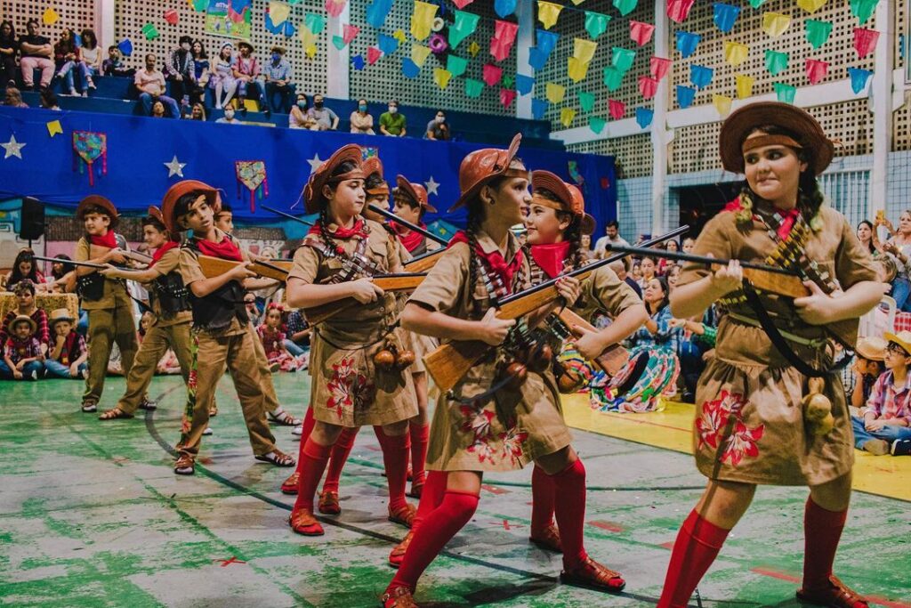 Que festa linda! Em comemoração ao São João e a temporada junina, tivemos um arraiá inesquecível.