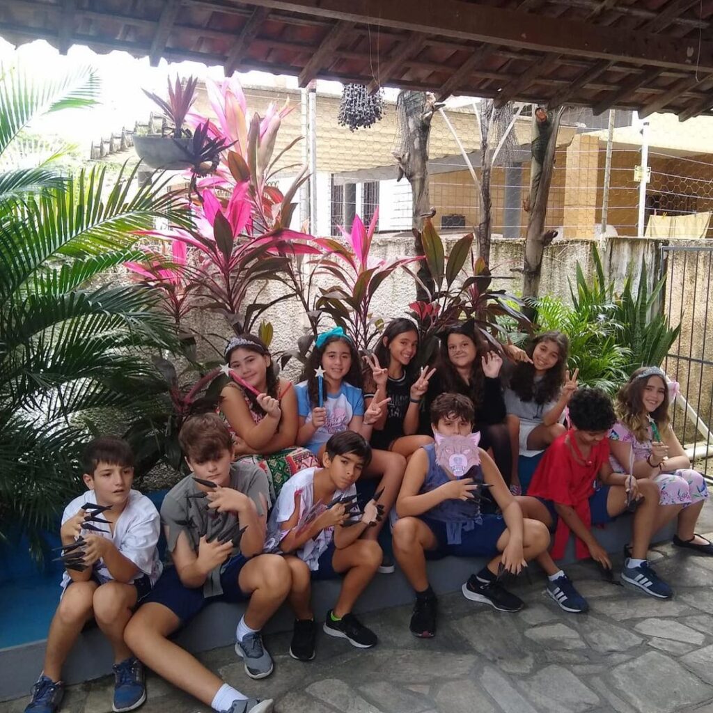 O folclore é a expressão mais forte de viver de um grupo social.