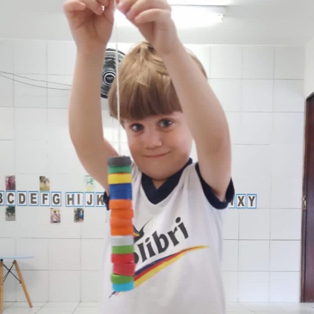 Ainda na temática folclórica