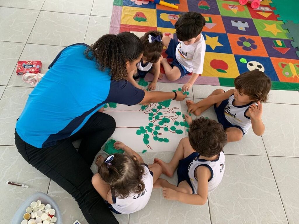 Tivemos uma atividade muito linda com os alunos da turminha do Infantil.