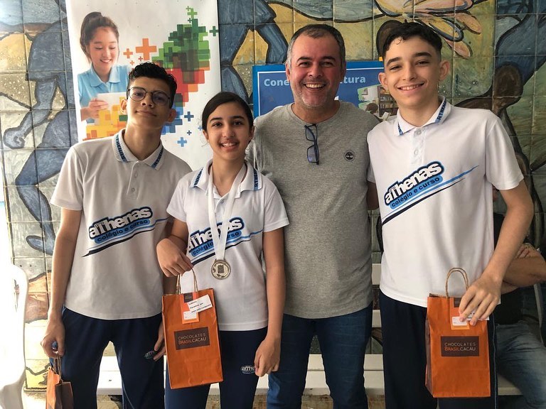 Parabéns aos nossos alunos vencedores da Olimpíada de Matemática Poliedro.