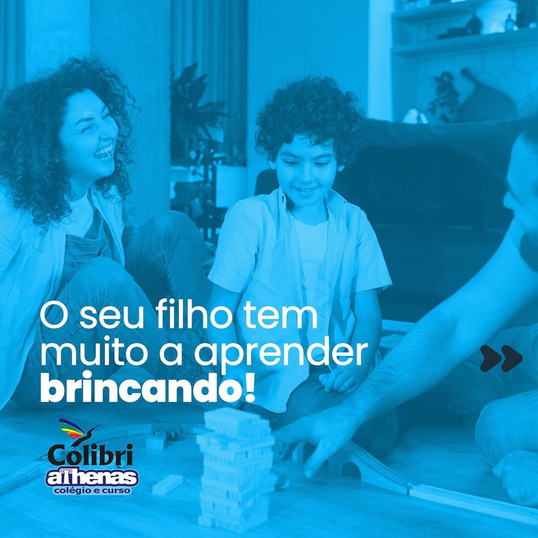 A essência da infância está nesses momentos: a brincadeira, os jogos, o faz de conta…