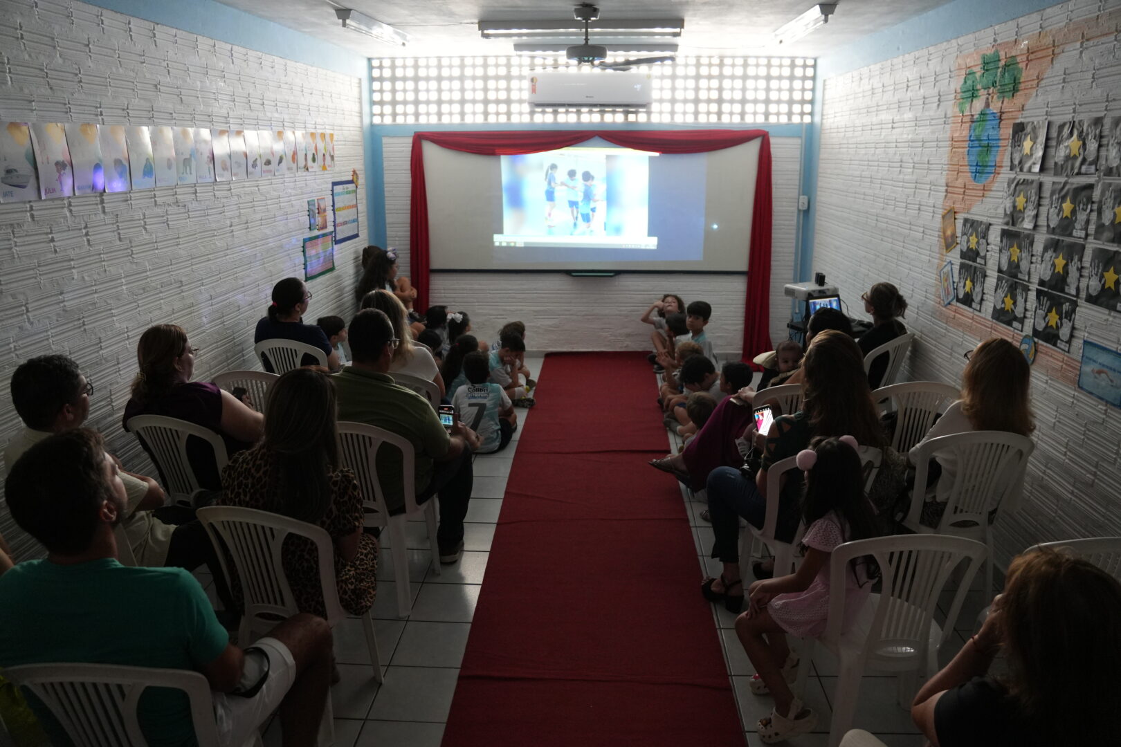 Mostra Cultural e Entrega de Medalhas da Olimpíada de Matemática Poliedro