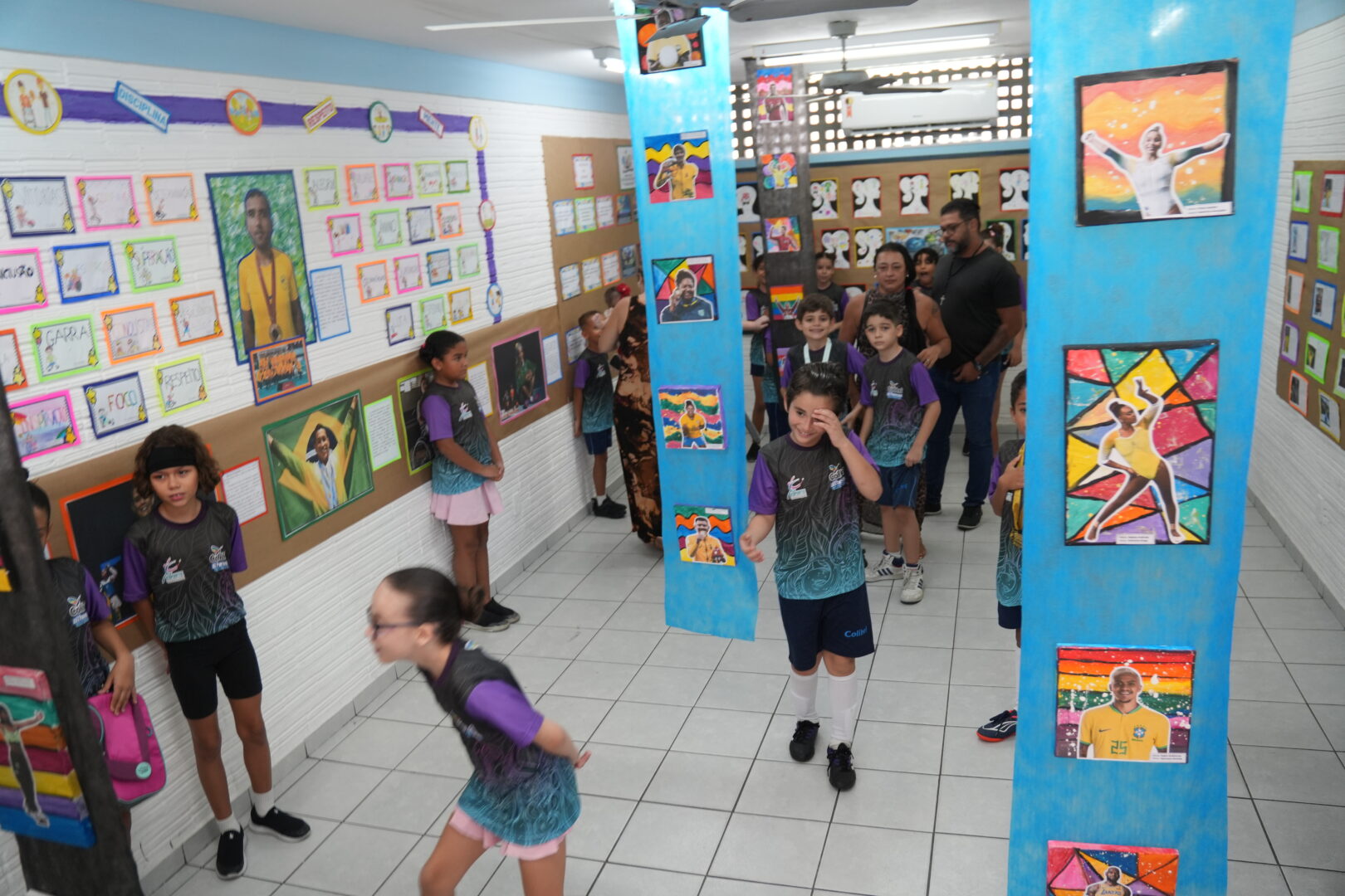 Mostra Cultural e Entrega de Medalhas da Olimpíada de Matemática Poliedro