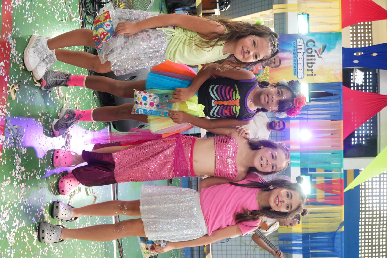 Alegria, cores e muita animação! 🎭✨