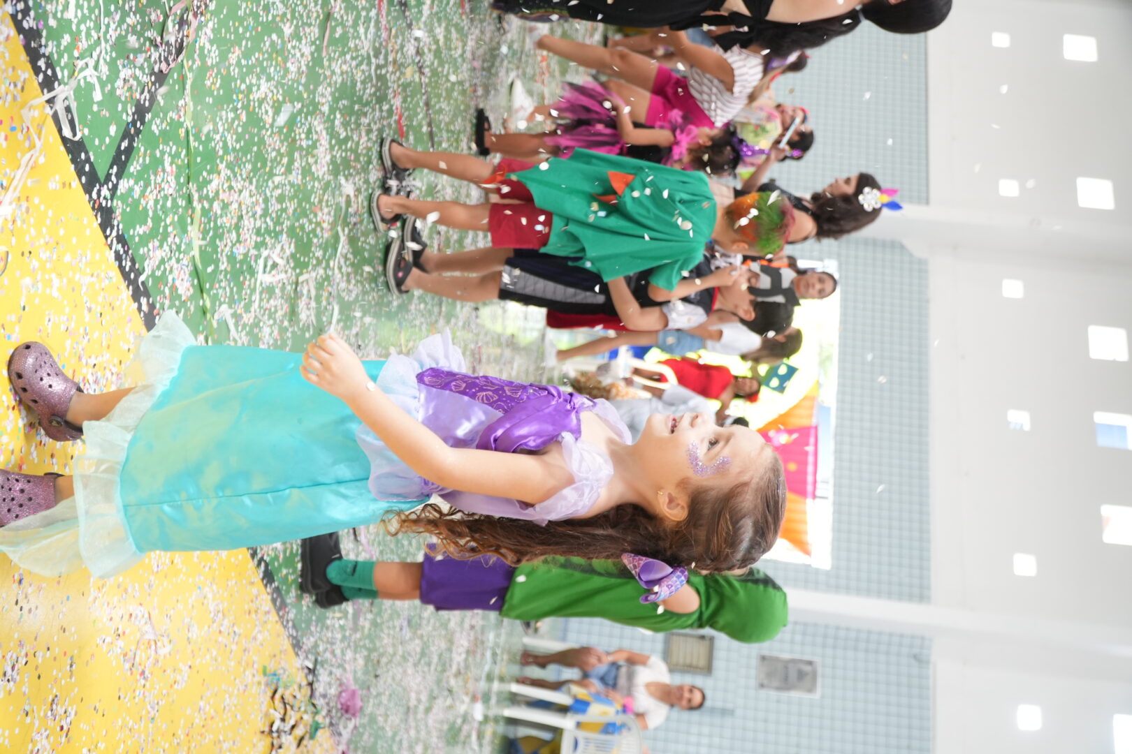 Alegria, cores e muita animação! 🎭✨