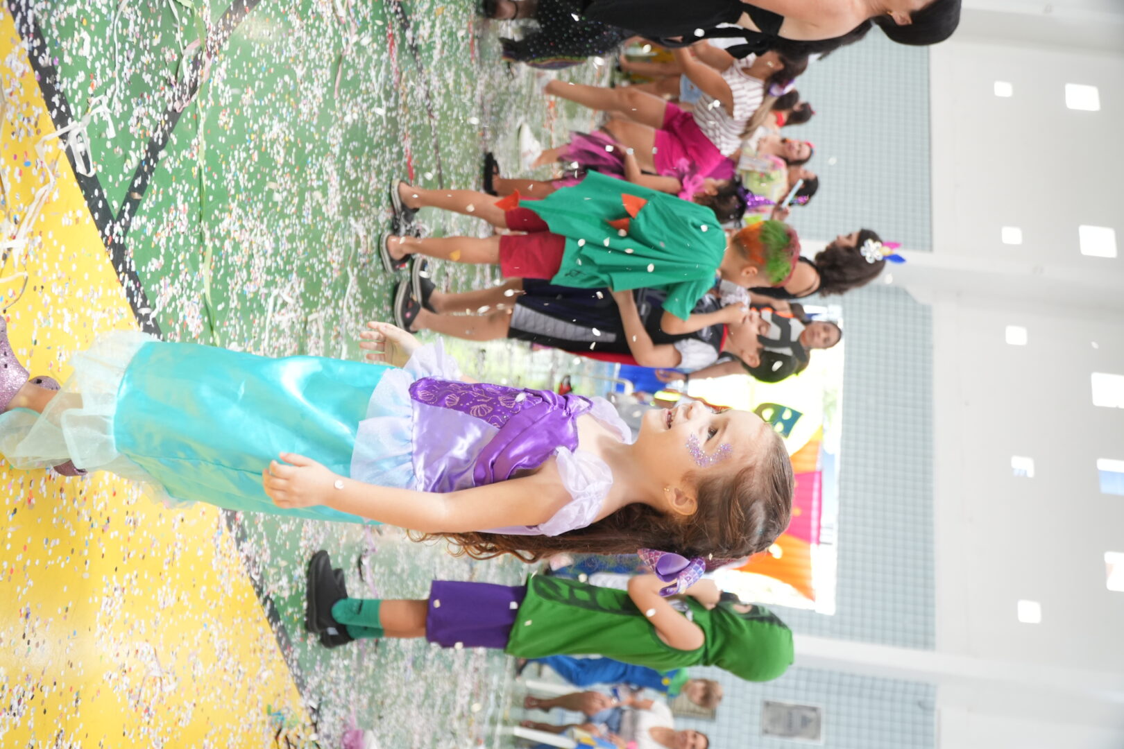 Alegria, cores e muita animação! 🎭✨