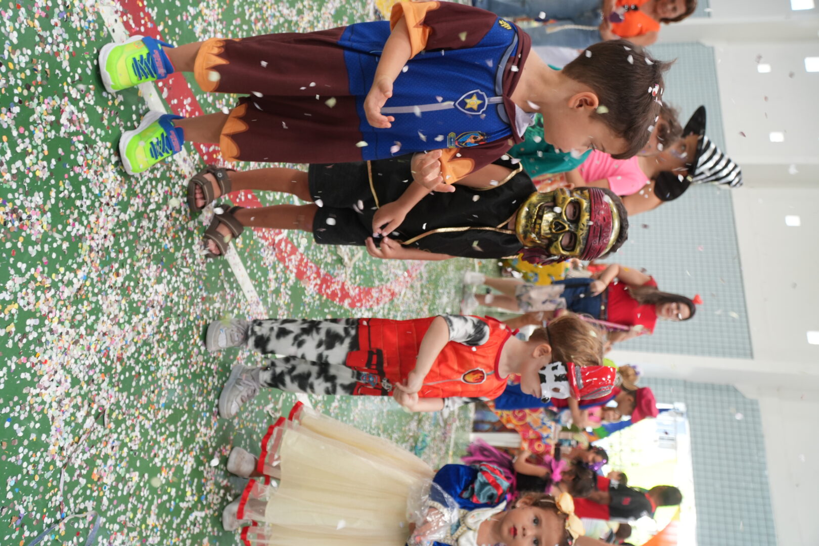 Alegria, cores e muita animação! 🎭✨