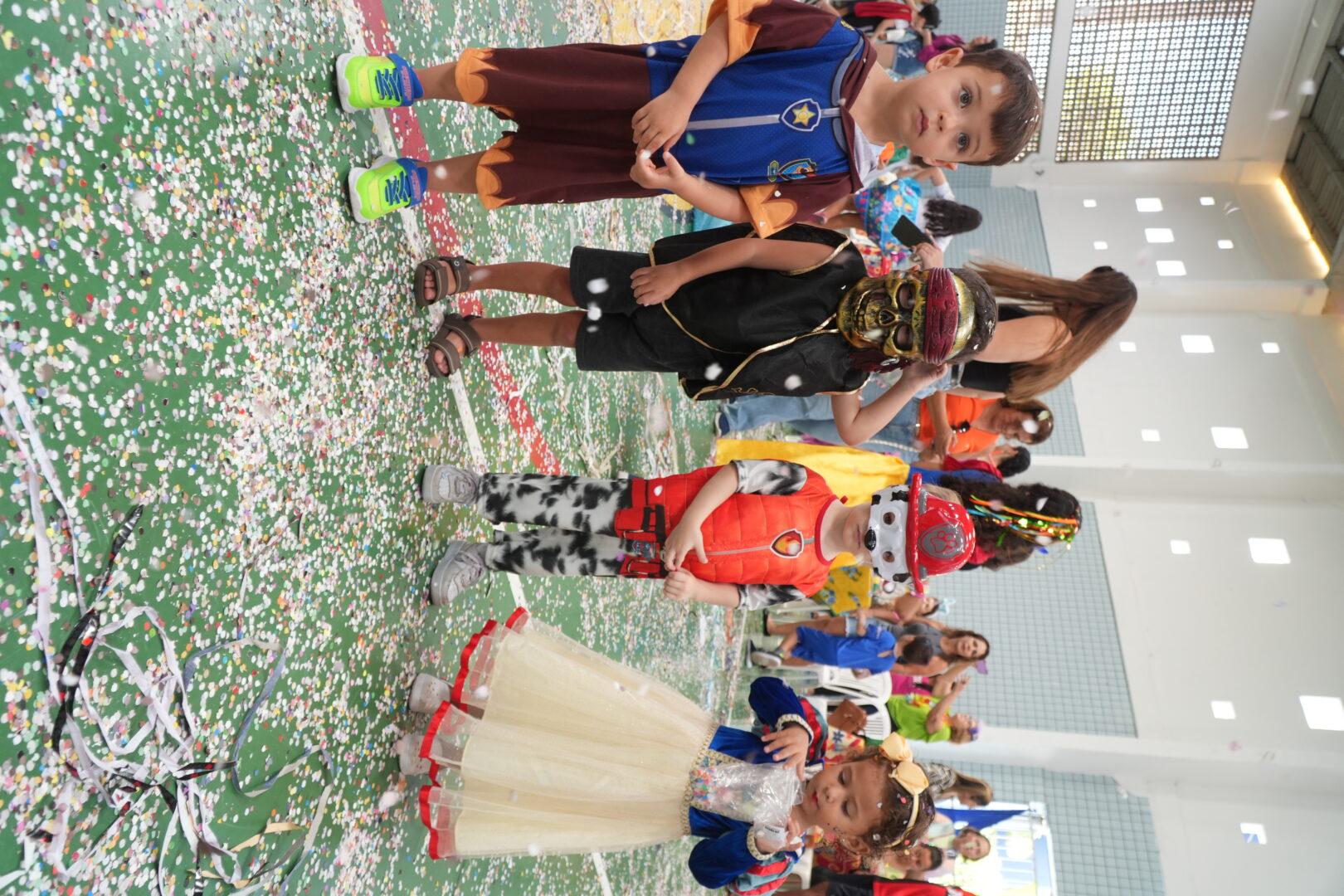 Alegria, cores e muita animação! 🎭✨