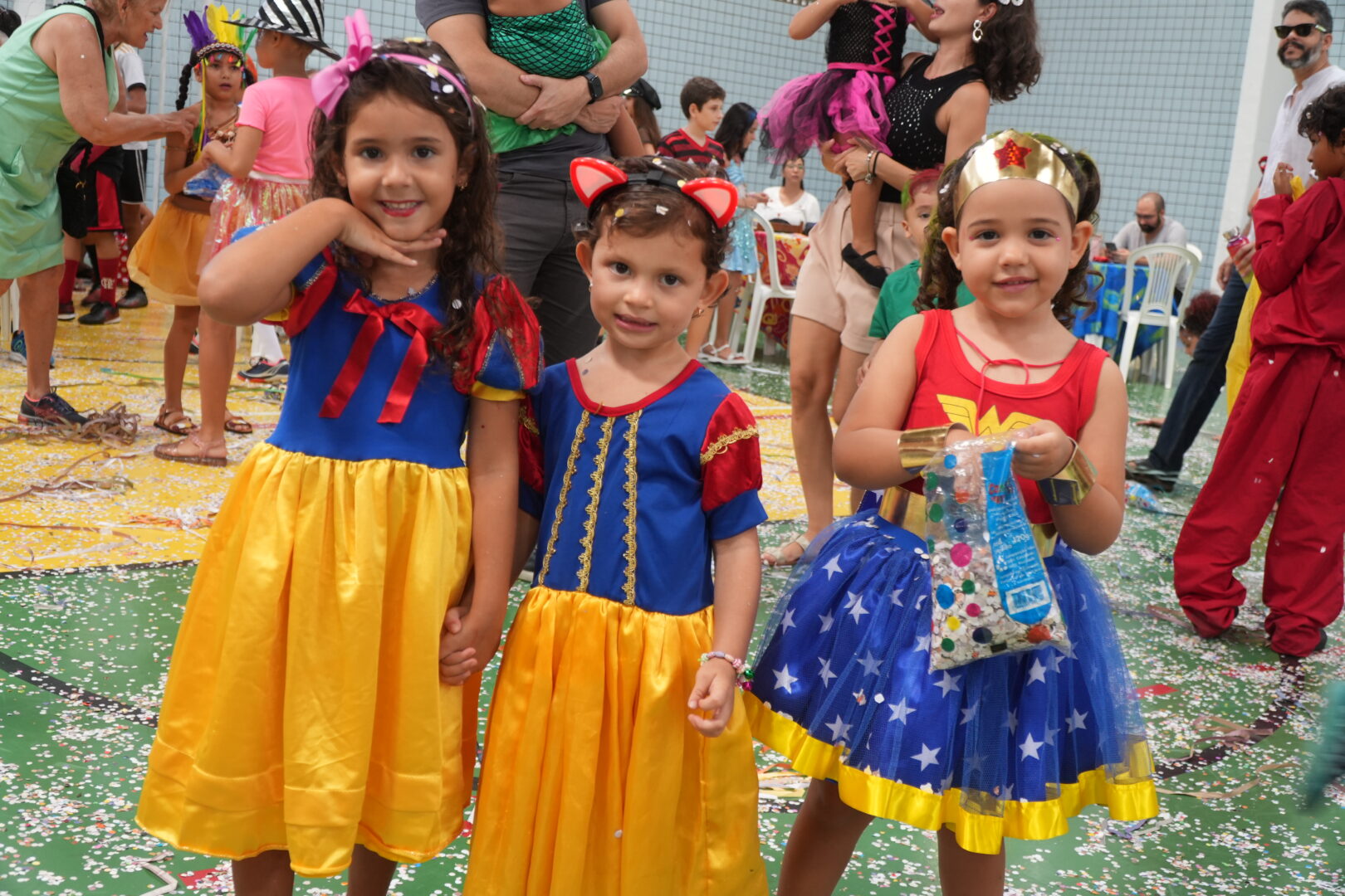 Alegria, cores e muita animação! 🎭✨