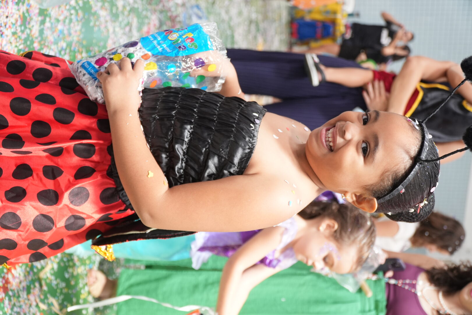 Alegria, cores e muita animação! 🎭✨