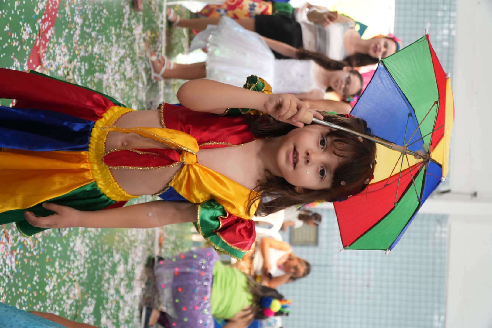 Alegria, cores e muita animação! 🎭✨