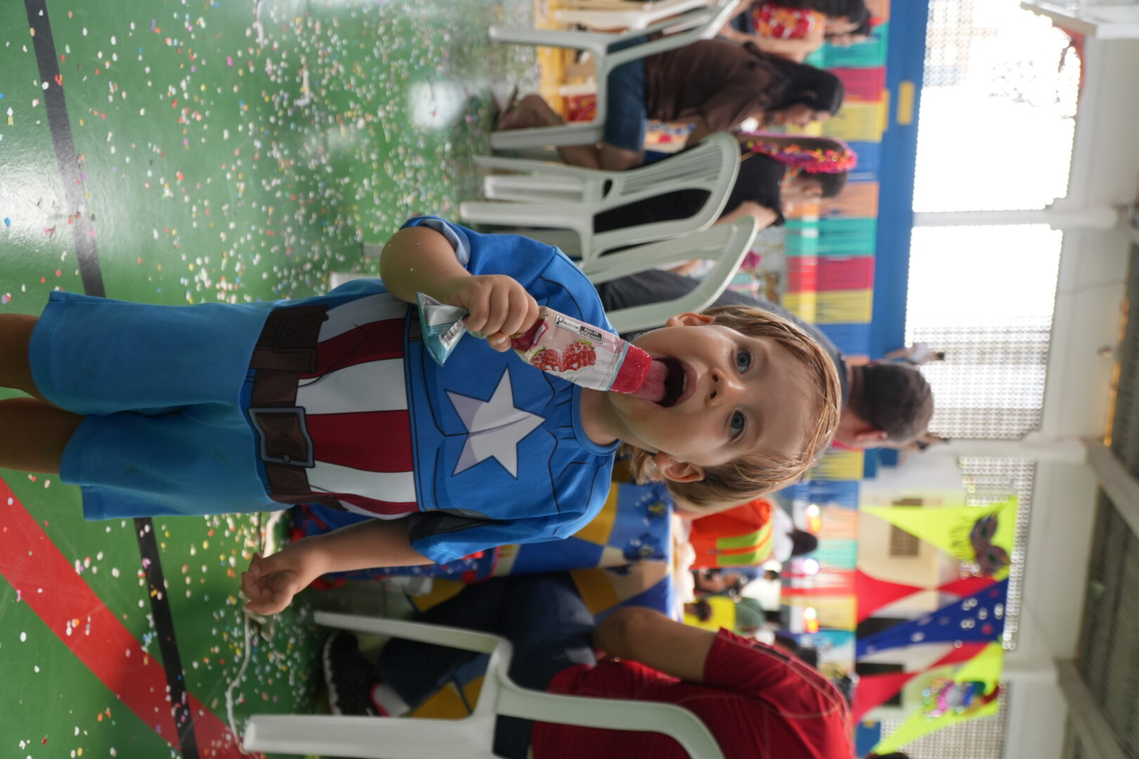 Alegria, cores e muita animação! 🎭✨