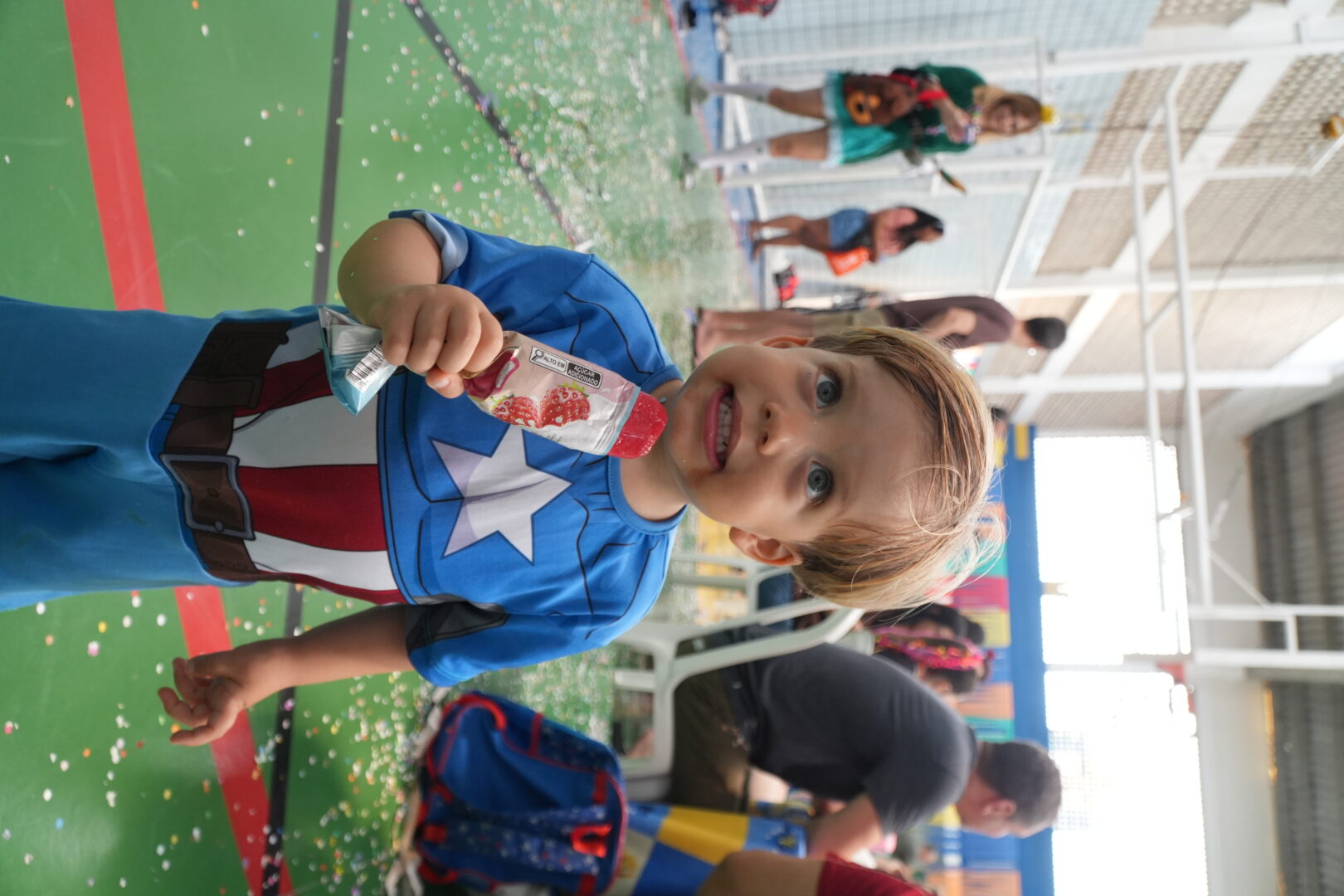Alegria, cores e muita animação! 🎭✨