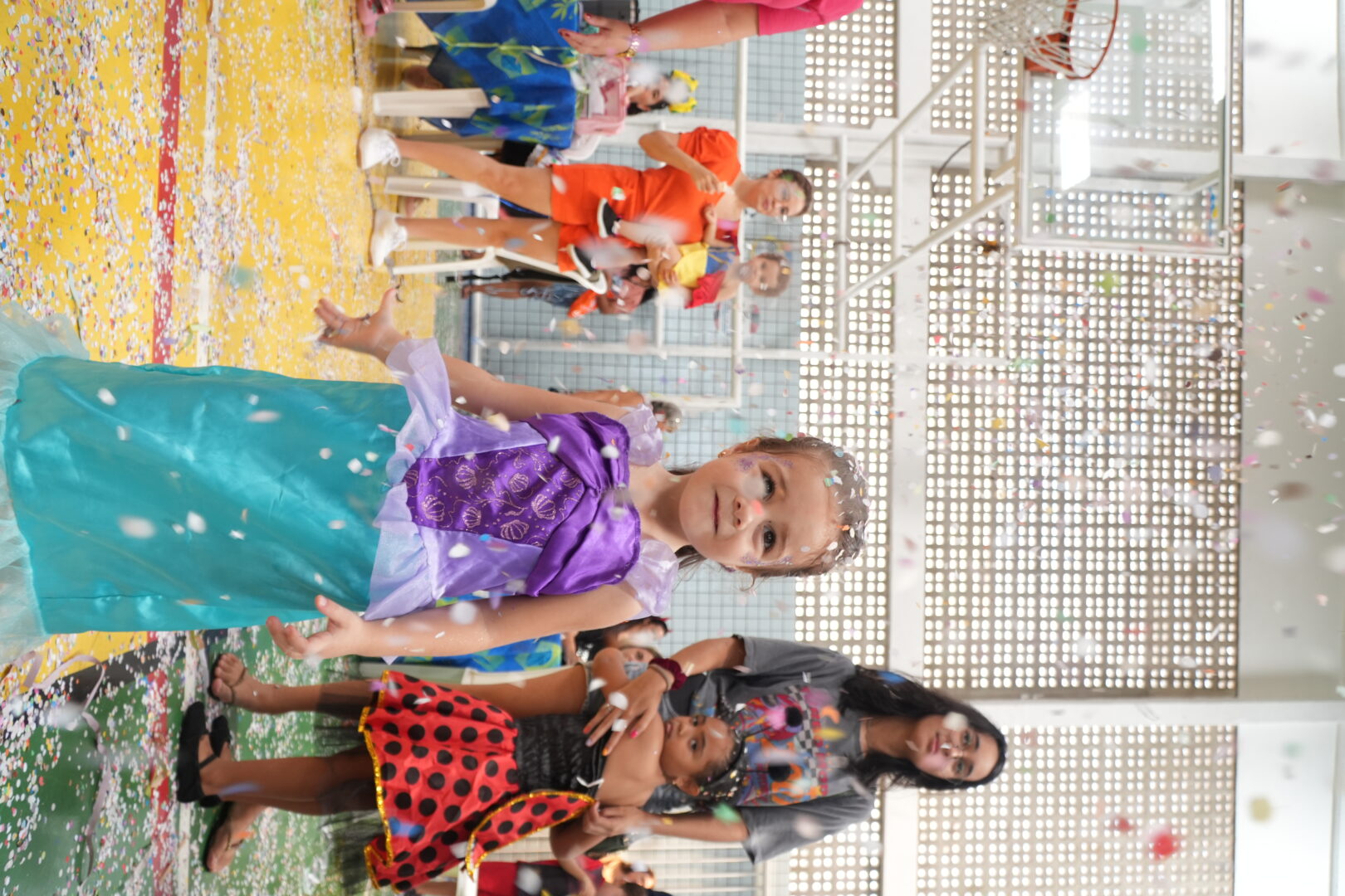 Alegria, cores e muita animação! 🎭✨